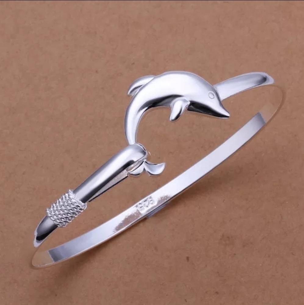 Silver Bangle Dolphin Bracelet NEW